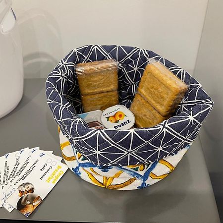 פלרמו Casa Vacanze Soraja מראה חיצוני תמונה